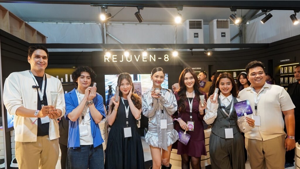 Tube sunscreen SPF 50, melindungi kulit dari sinar matahari tropis, cepat meresap dan anti white cast